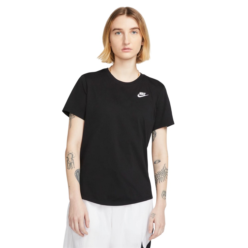 CAMISETA NIKE NSW TEE CLUB PRETA FEMININA