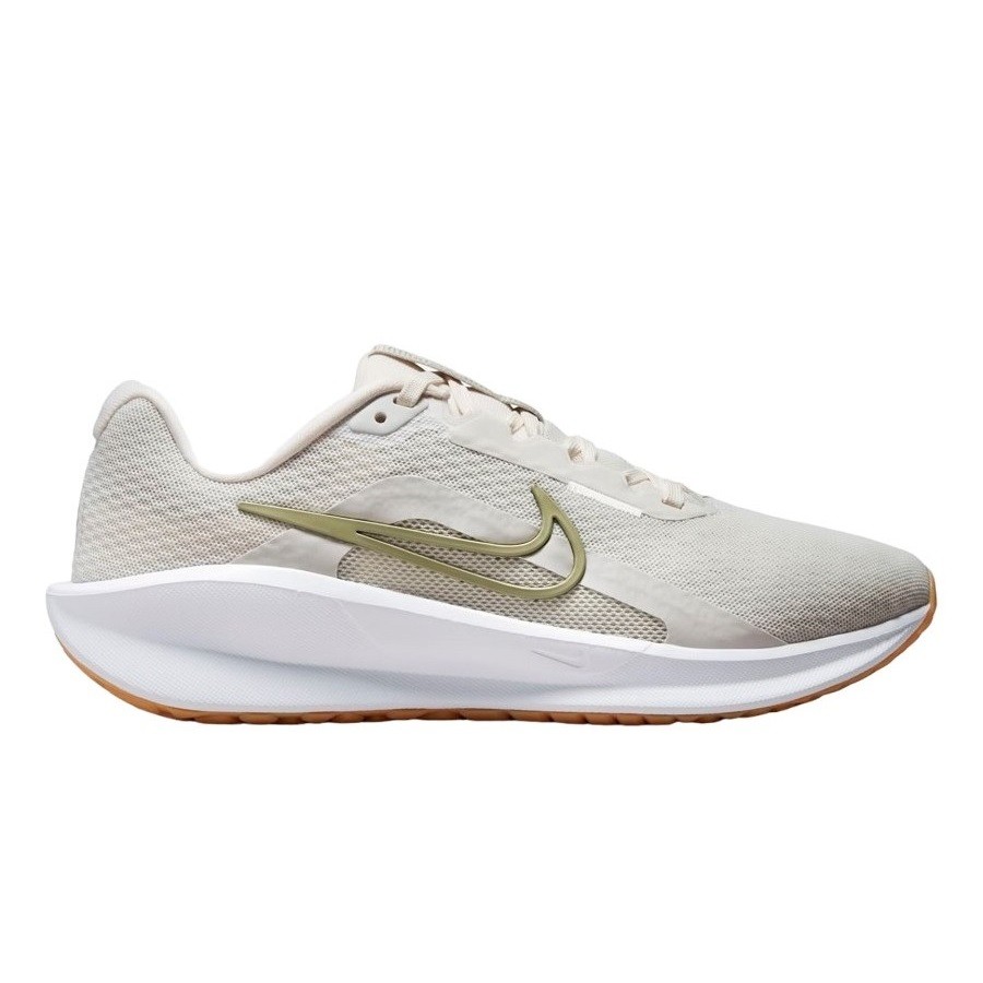 TÊNIS NIKE DOWNSHIFTER 13 OFF WHITE FEMININO