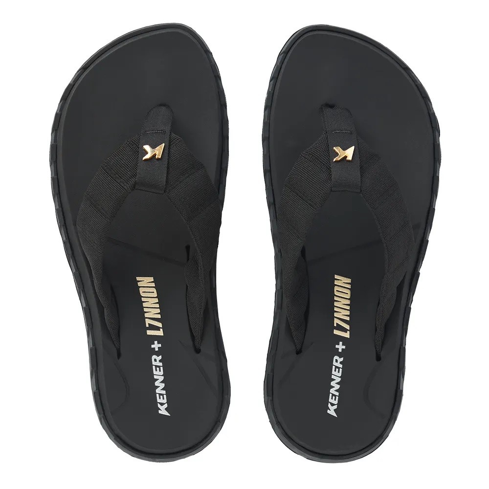 ohana！ Loja de calçados Casas Ajita Ajita calçados possui Tênis