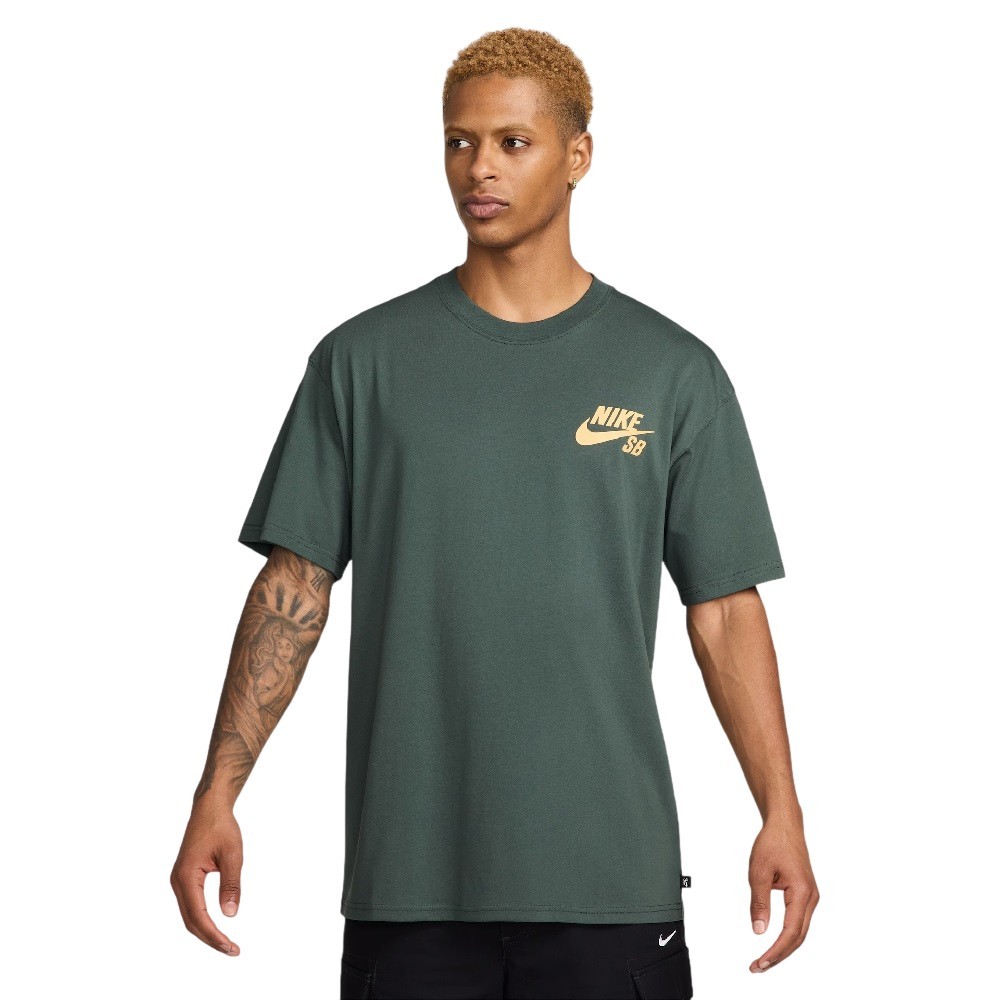 CAMISETA NIKE NK SB TEE LOGO VERDE MASCULINA