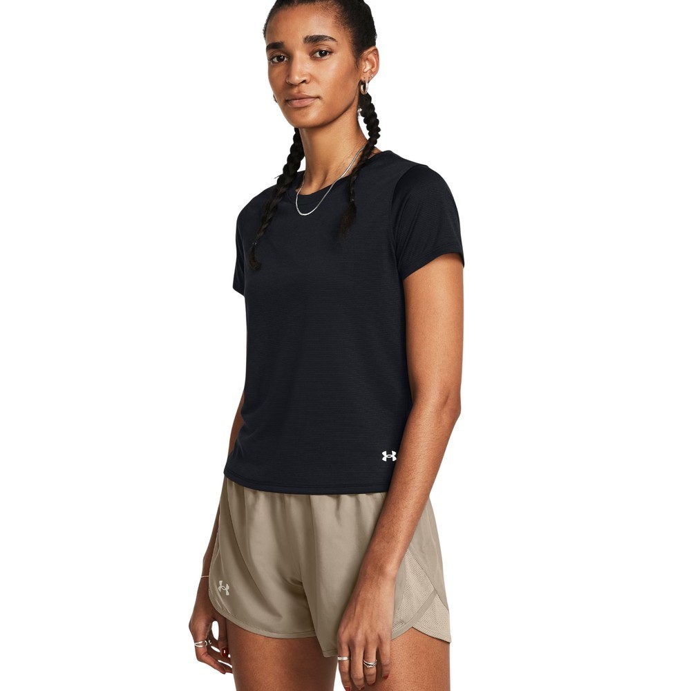 CAMISETA UNDER ARMOUR LAUNCH SHORT SLEEVE PRETA FEMININA