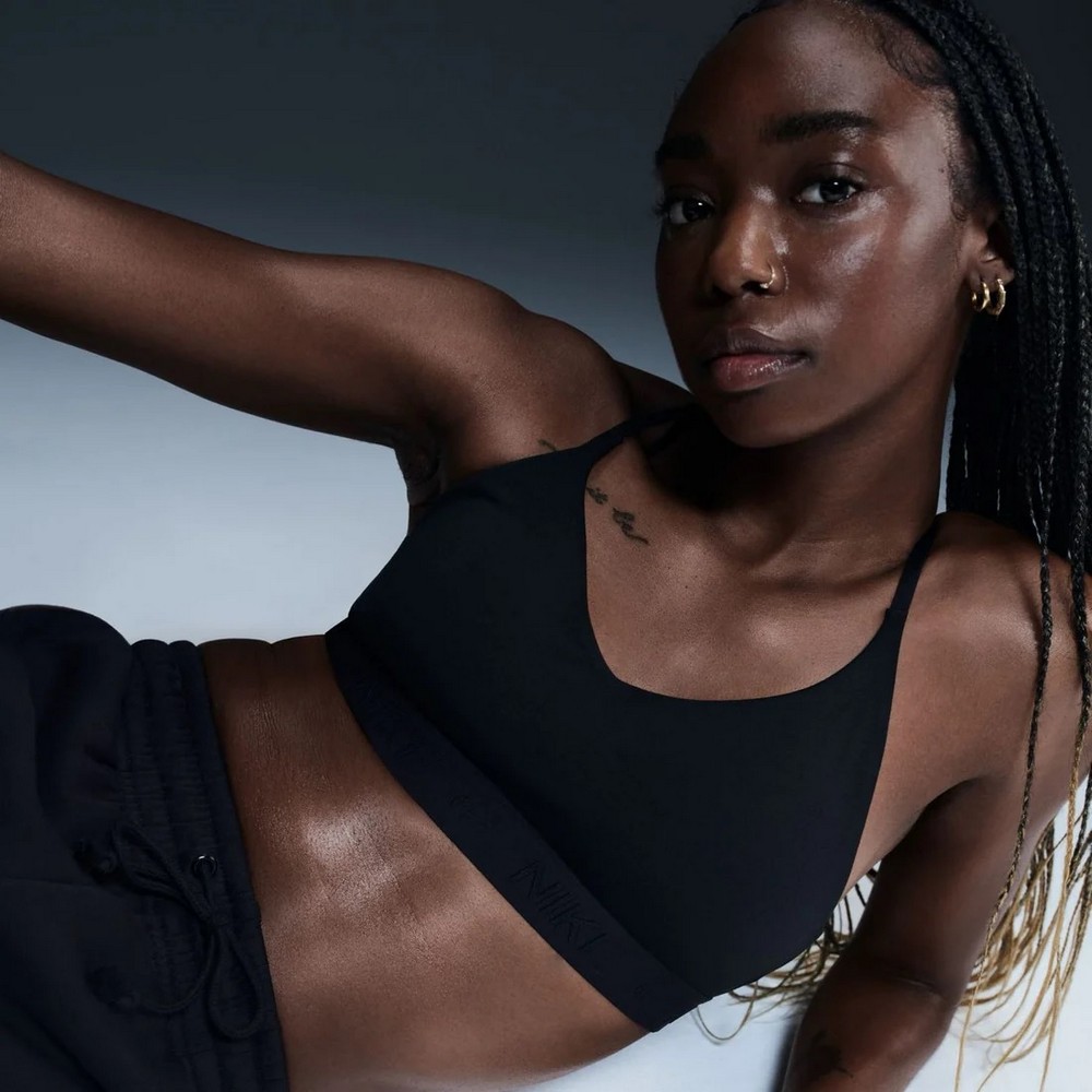 TOP NIKE INDY PRETO FEMININO