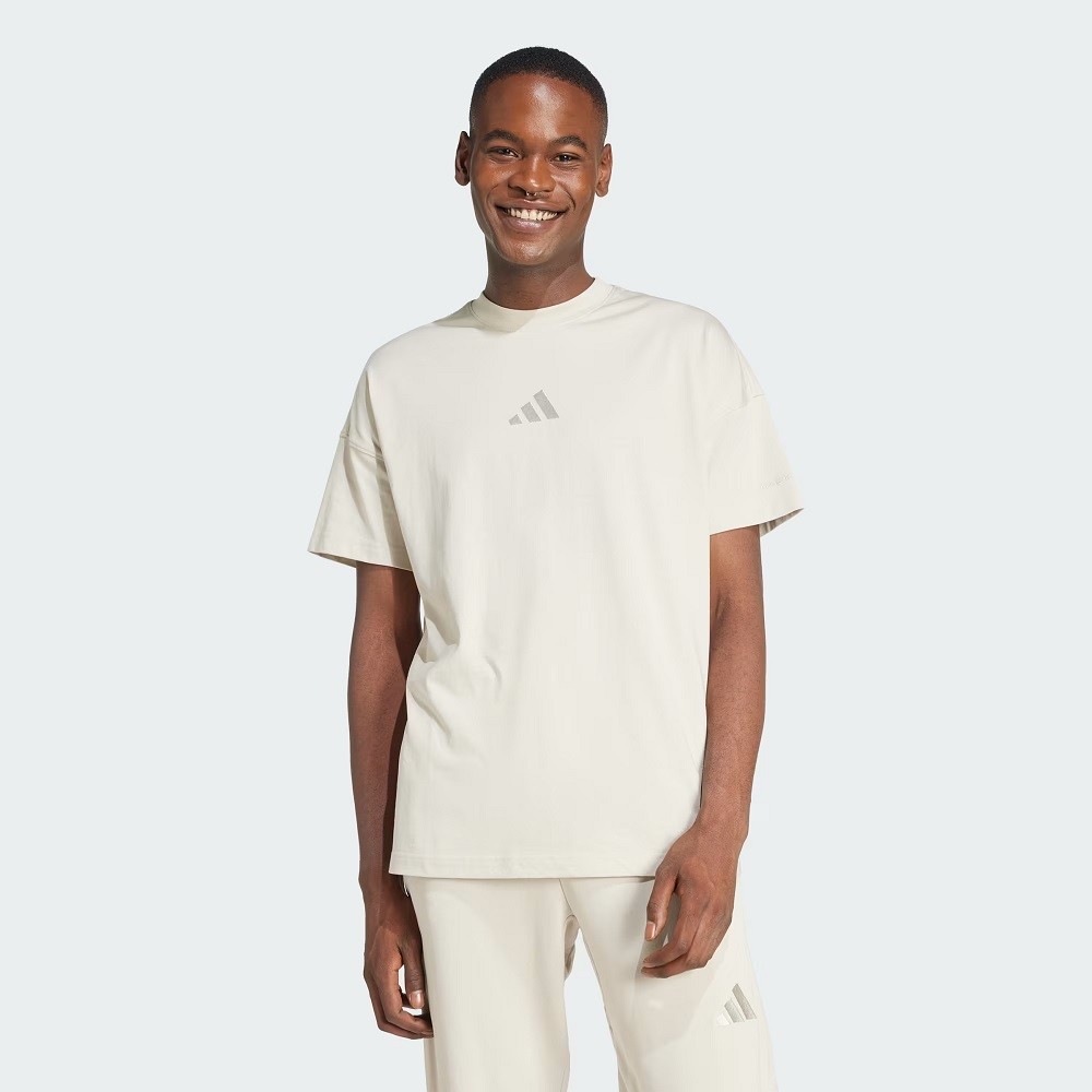 Camiseta adidas all szn areia masculina :: Amil Esportes