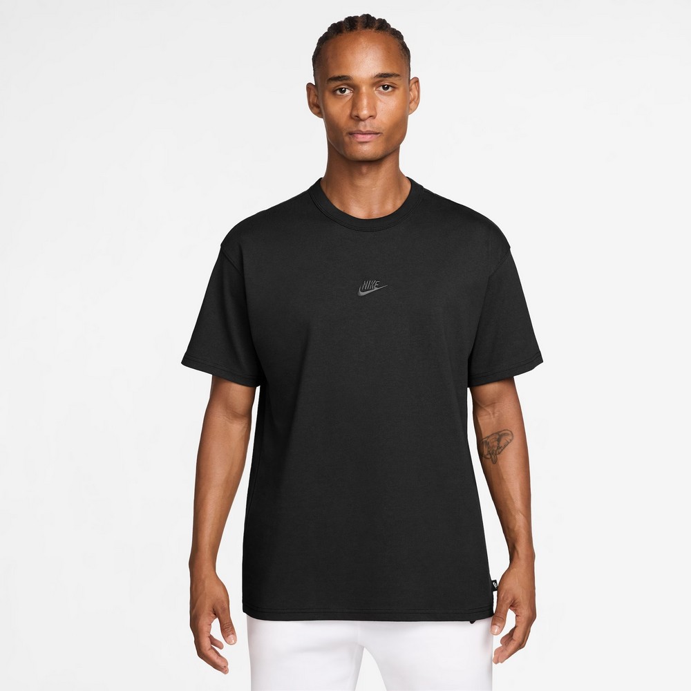 CAMISETA NIKE LSE PREM ESS SUST PRETA MASCULINA